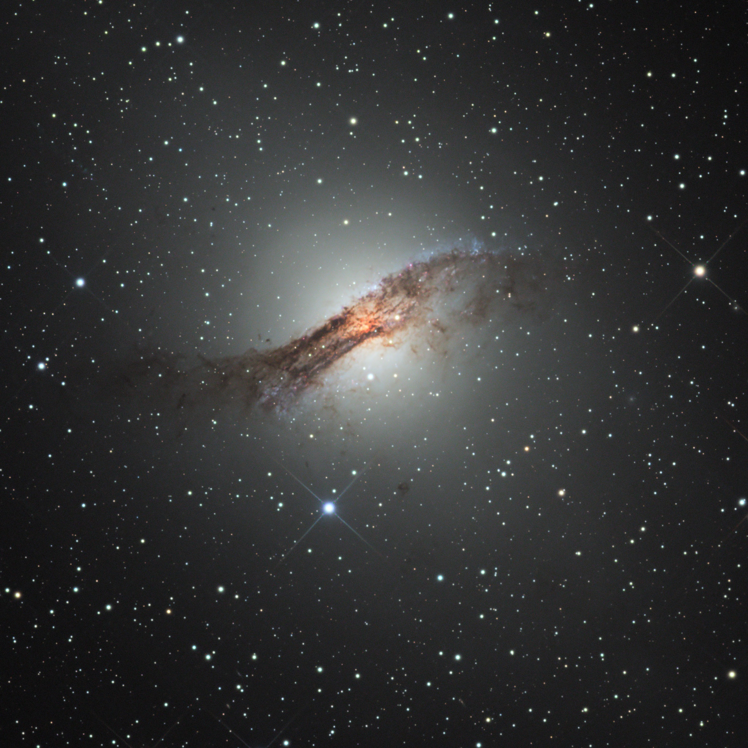 Zentrum von NGC 5128 mit BTX NGC 5128