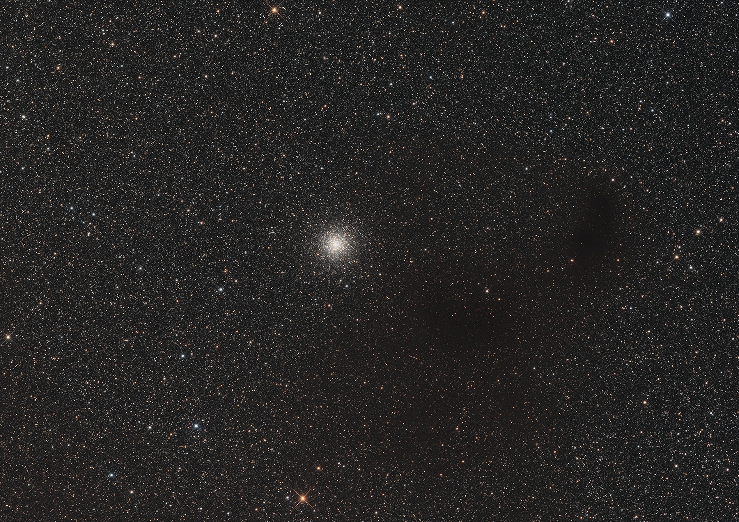M9 mit Dunkelwolke M 9
