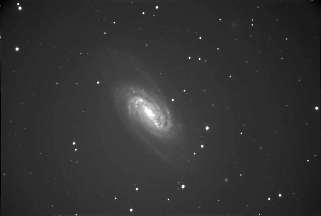 NGC 2903 und NGC 2905 (Sternenwolke innerhalb NGC2903)  im Sternbild Löwe (Leo) NGC 2903, UGC 5079