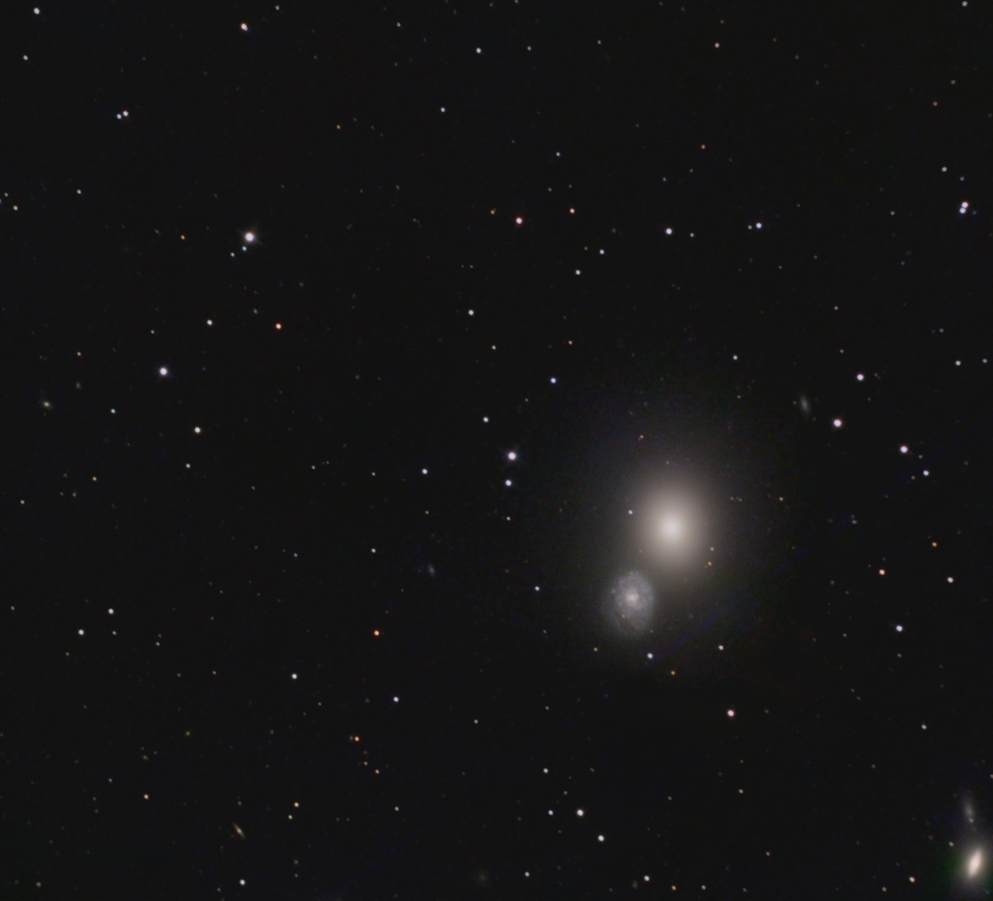 M60 M 60, NGC 4638, NGC 4637